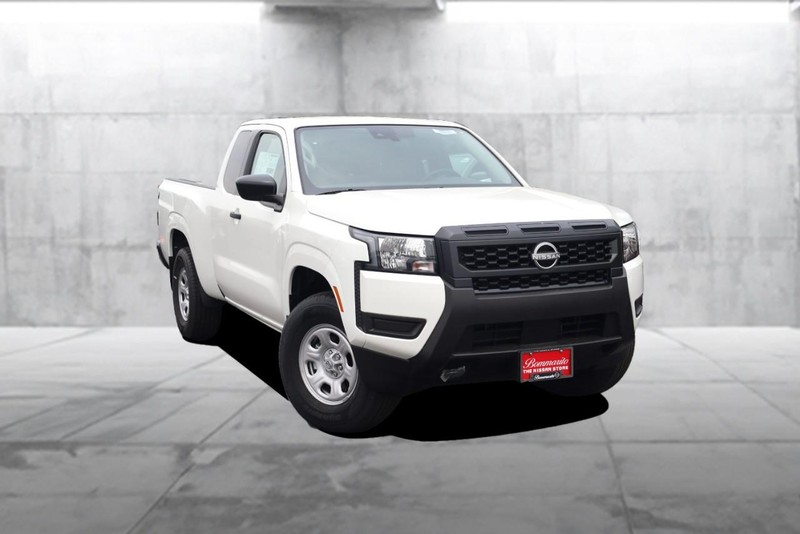 Nissan Frontier Vehicle Image 02
