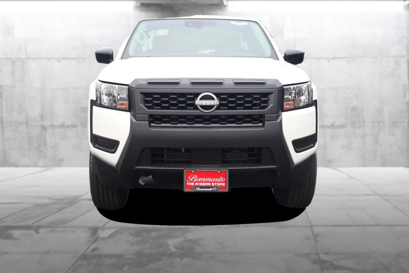 Nissan Frontier Vehicle Image 04