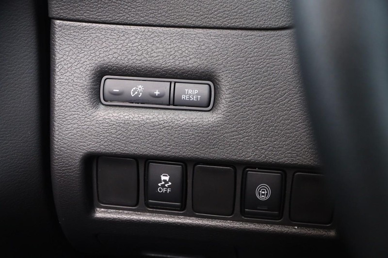 Nissan Murano Vehicle Image 19