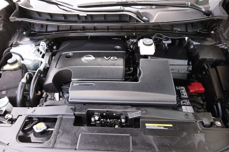 Nissan Murano Vehicle Image 26