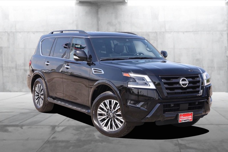 Nissan Armada Vehicle Image 02