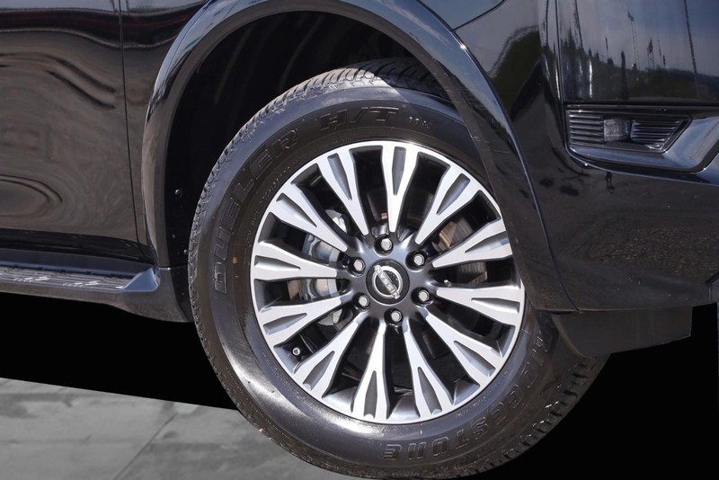 Nissan Armada Vehicle Image 03