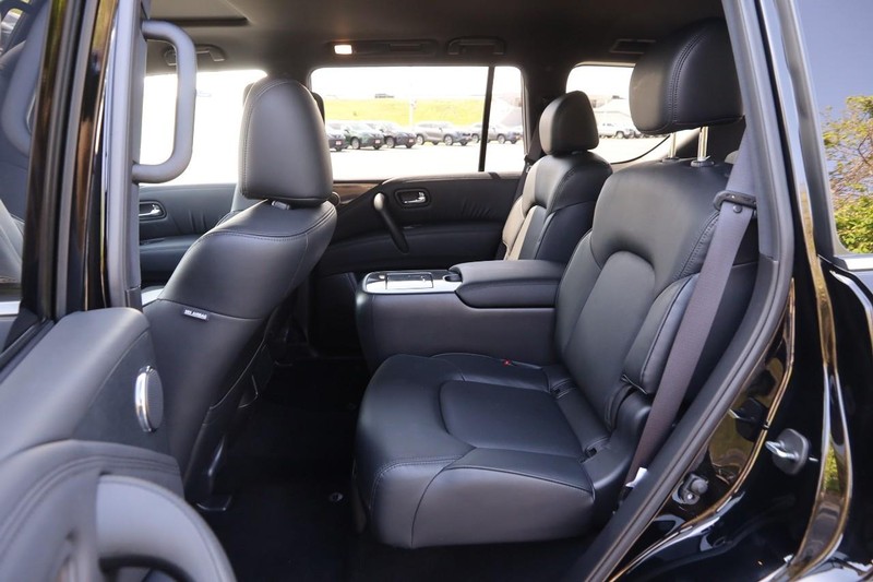 Nissan Armada Vehicle Image 11