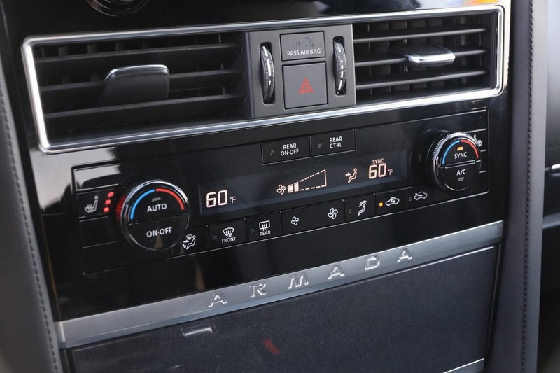 Nissan Armada Vehicle Image 19