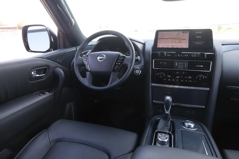 Nissan Armada Vehicle Image 23