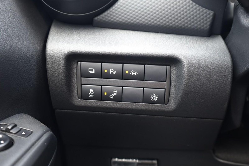 Nissan Kicks Play Vehicle Image 17