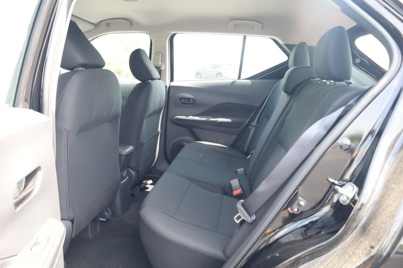 Nissan Kicks Play Vehicle Image 20