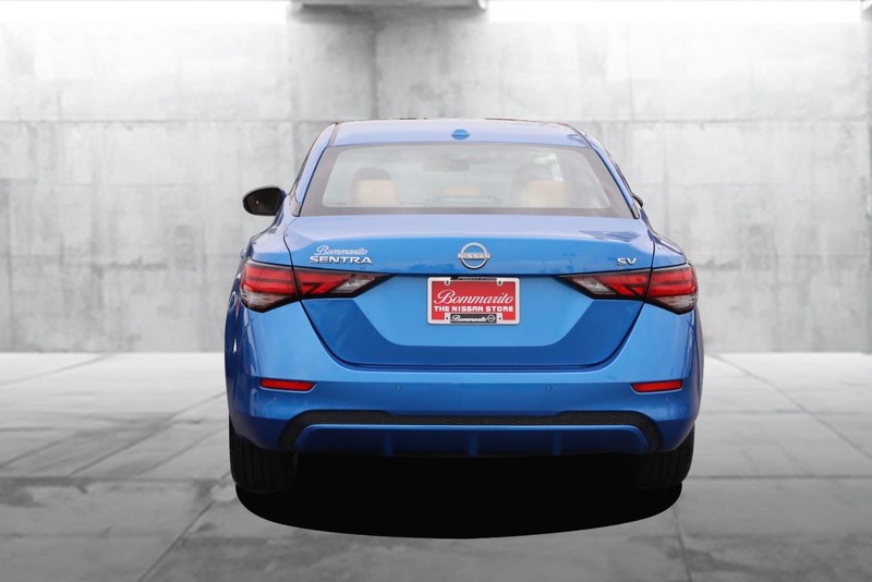 Nissan Sentra Vehicle Image 06