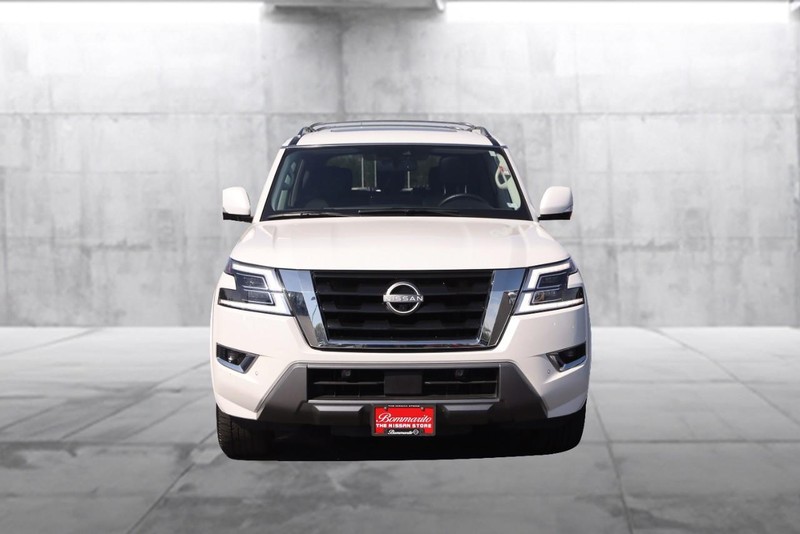 Nissan Armada Vehicle Image 04