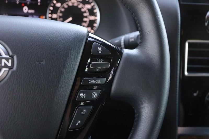 Nissan Armada Vehicle Image 14