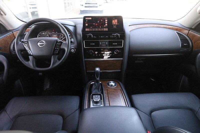 Nissan Armada Vehicle Image 23