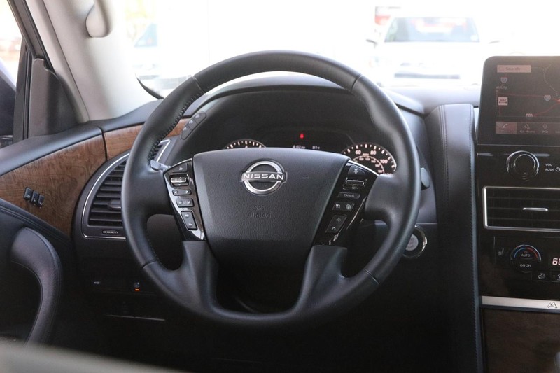Nissan Armada Vehicle Image 25