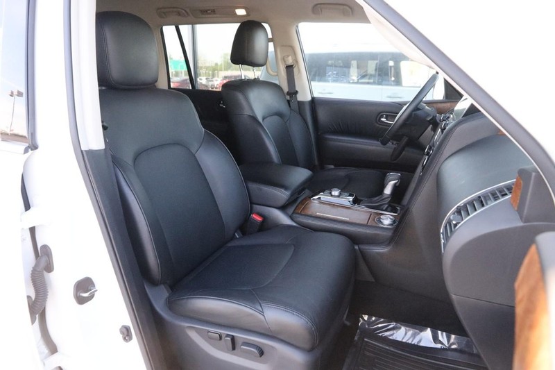 Nissan Armada Vehicle Image 28