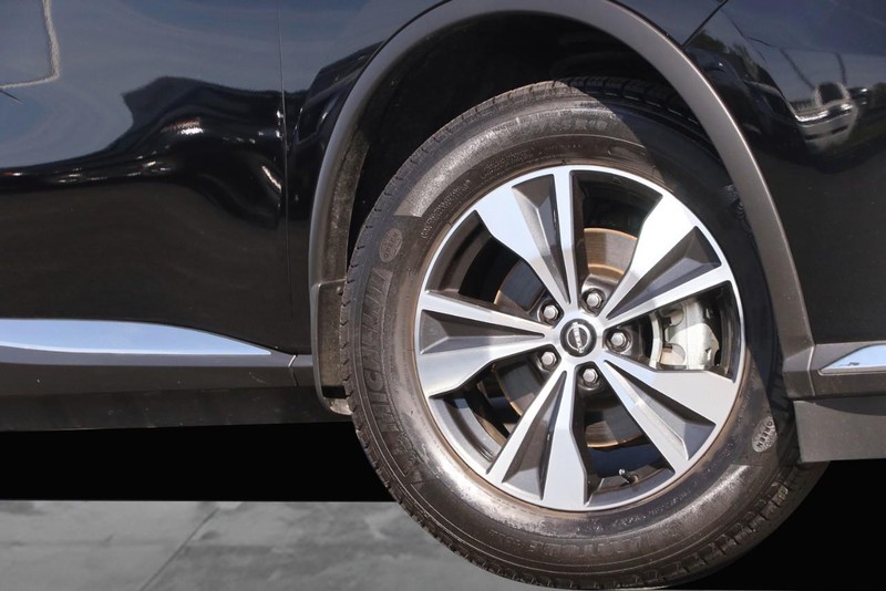 Nissan Murano Vehicle Image 03