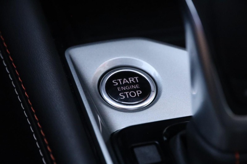 Nissan Altima Vehicle Image 15