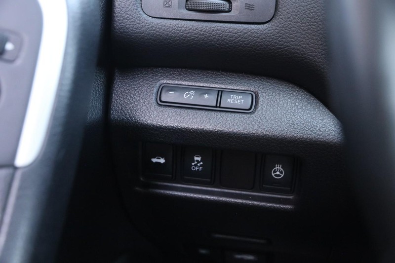 Nissan Altima Vehicle Image 20