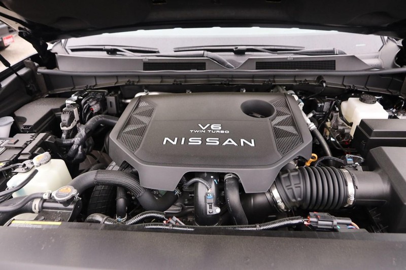 Nissan Armada Vehicle Image 28