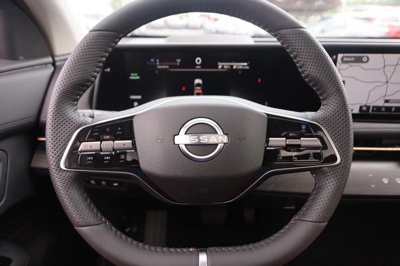 Nissan ARIYA Vehicle Image 12