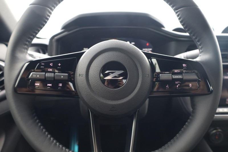 Nissan Z Vehicle Image 08