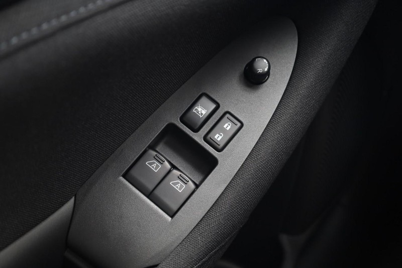 Nissan Z Vehicle Image 18