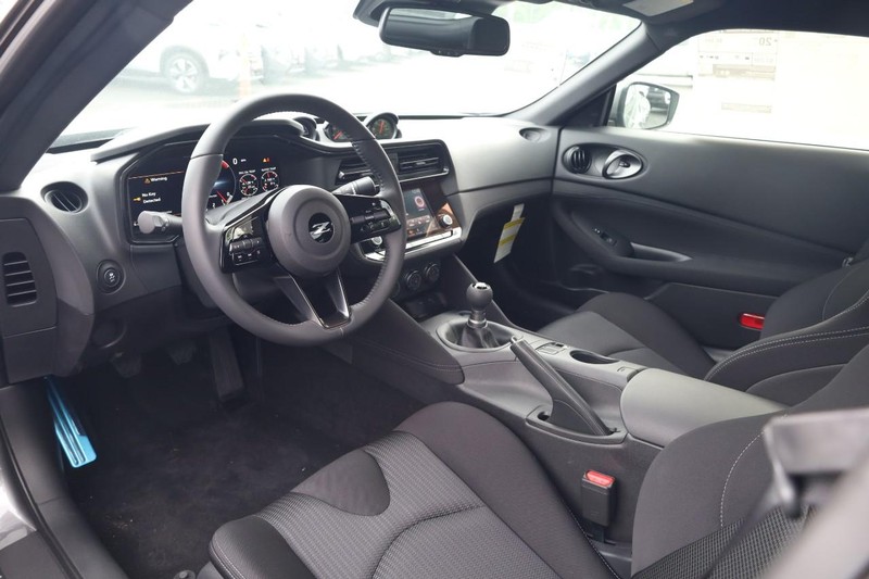 Nissan Z Vehicle Image 20