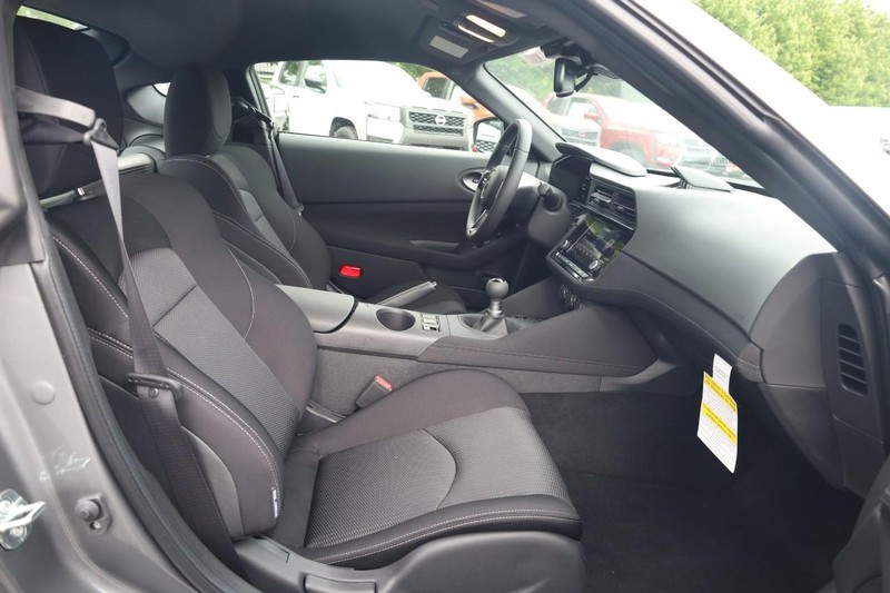 Nissan Z Vehicle Image 21