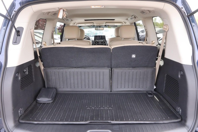 Nissan Armada Vehicle Image 07