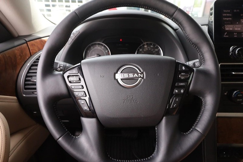 Nissan Armada Vehicle Image 12