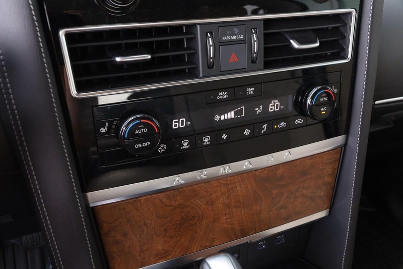 Nissan Armada Vehicle Image 19
