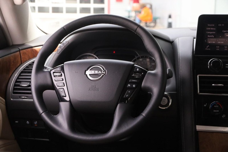 Nissan Armada Vehicle Image 25