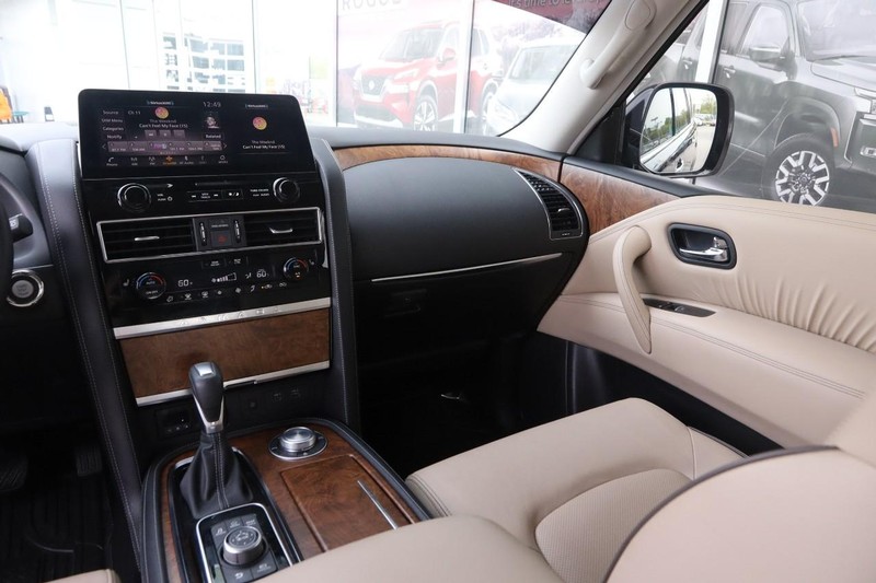 Nissan Armada Vehicle Image 27