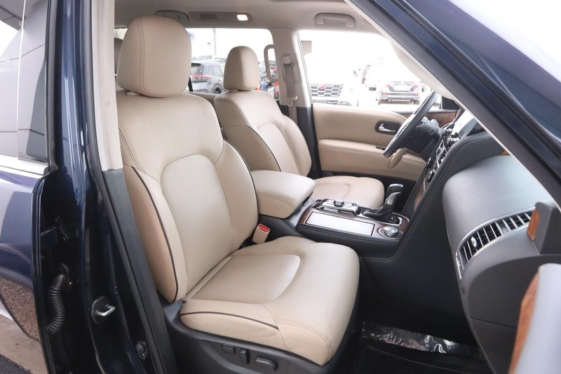 Nissan Armada Vehicle Image 28