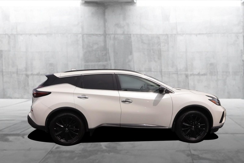 Nissan Murano Vehicle Image 05