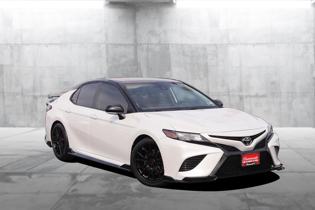 Used 2022 Toyota Camry TRD with VIN 4T1KZ1AK7NU068876 for sale in Hazelwood, MO