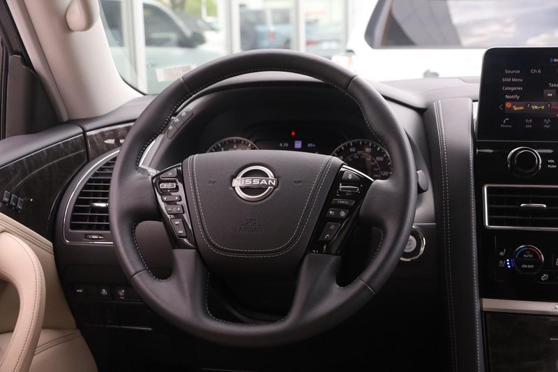 Nissan Armada Vehicle Image 27