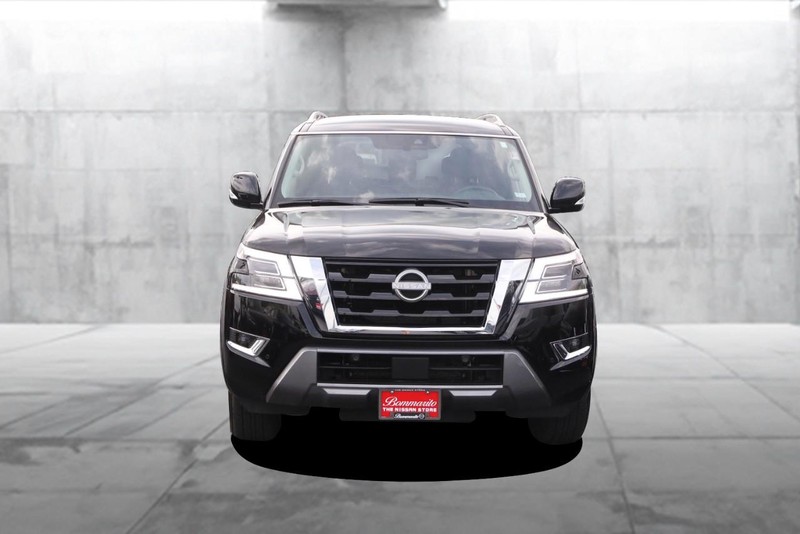 Nissan Armada Vehicle Image 04