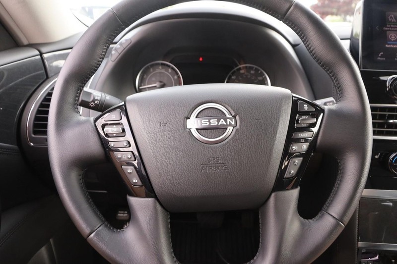 Nissan Armada Vehicle Image 11