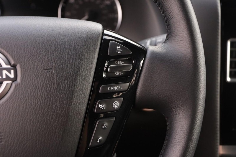 Nissan Armada Vehicle Image 13