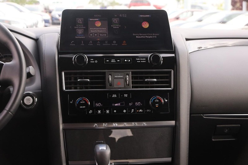 Nissan Armada Vehicle Image 24