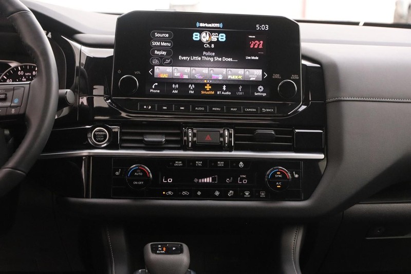 Nissan Pathfinder Vehicle Image 27