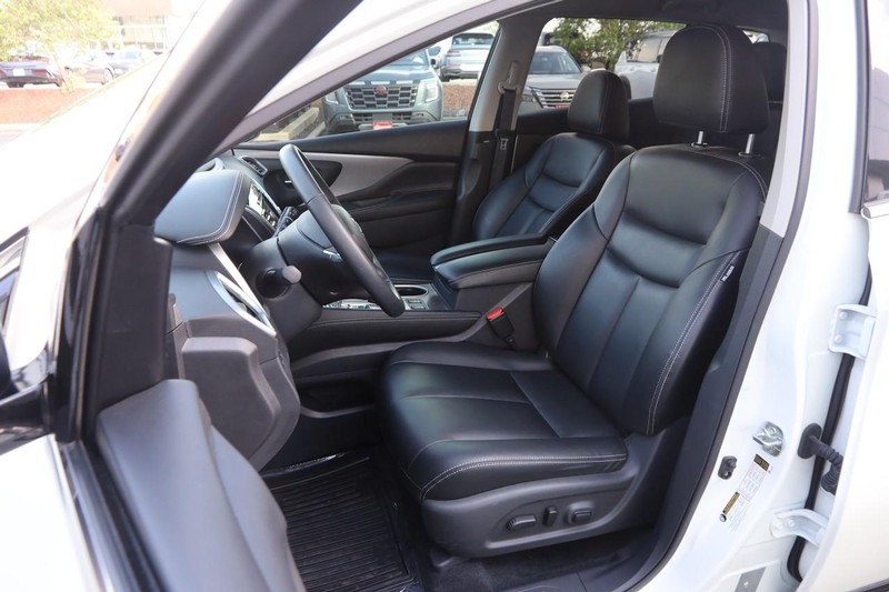 Nissan Murano Vehicle Image 08
