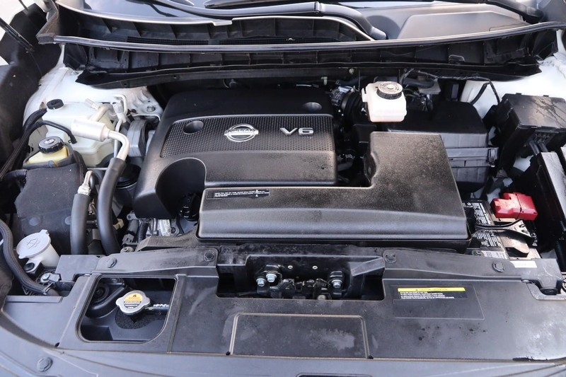 Nissan Murano Vehicle Image 26