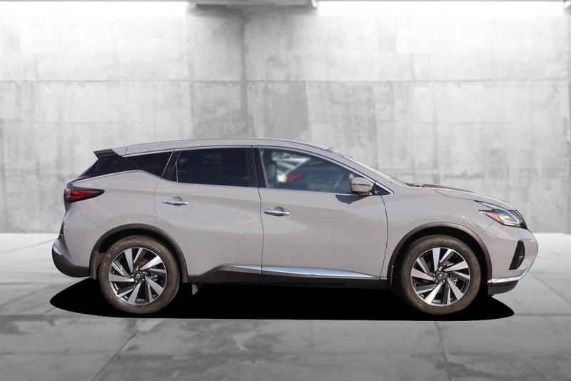 Nissan Murano Vehicle Image 05