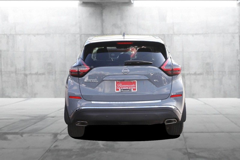 Nissan Murano Vehicle Image 06