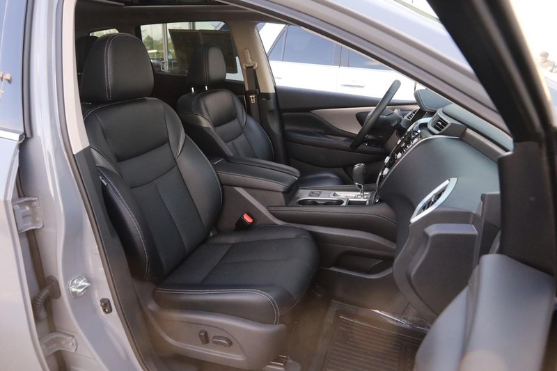 Nissan Murano Vehicle Image 28