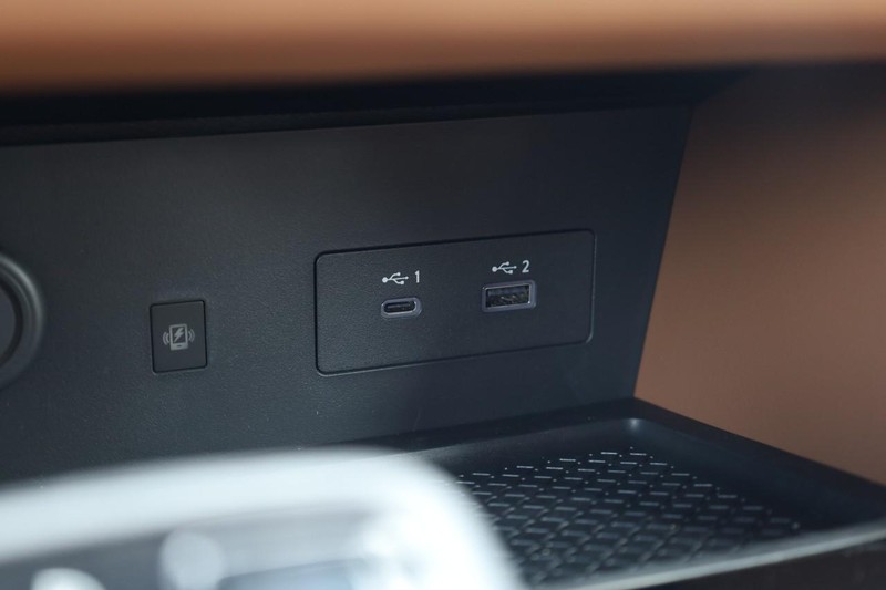 Nissan Pathfinder Vehicle Image 15