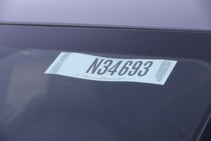 Nissan Rogue Vehicle Image 30