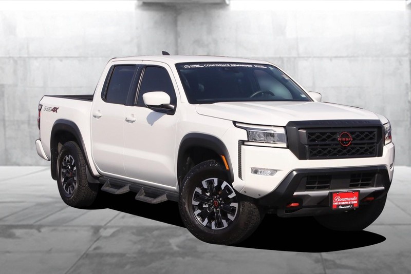 Nissan Frontier Vehicle Image 02