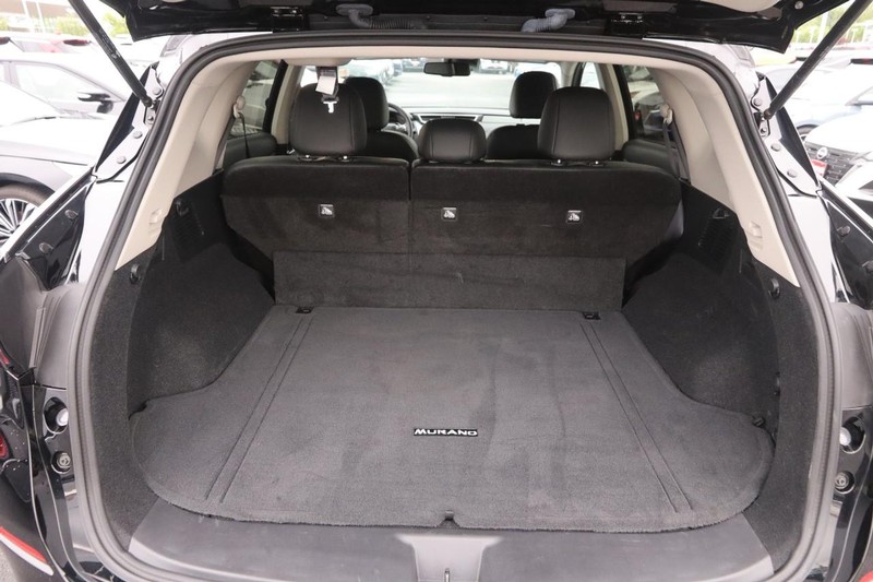 Nissan Murano Vehicle Image 07