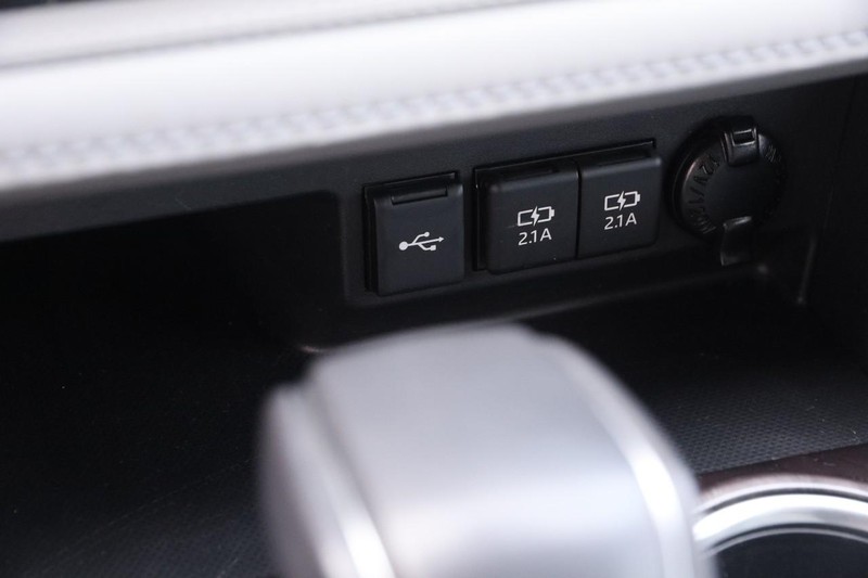 Toyota Highlander Vehicle Image 22